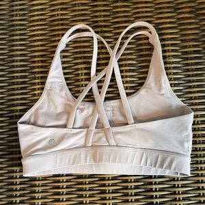 Lululemon Energy Sports Bra size 6, Lavender/Lilac